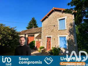 Longere in Richebourg (78550)