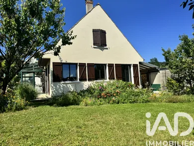 Maison traditionnelle à Marcoussis (91460)