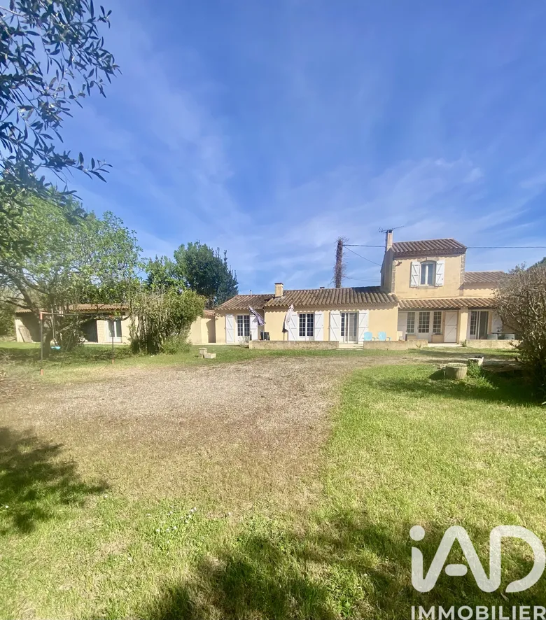 Maison 5 pièces 140 m² · à Arles · 140 m² · 499 900 €