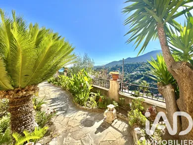 Maison à Menton (06500)