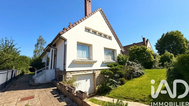 Maison 6 pièces 204 m² · à Beauvais · 204 m² · 340 000 €