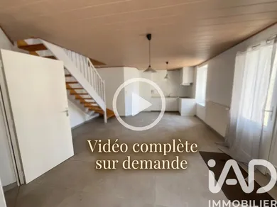 Immeuble à Coray (29370)