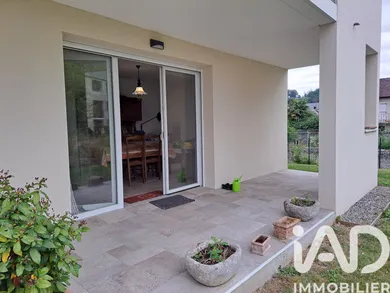 Appartement à Nay (64800)