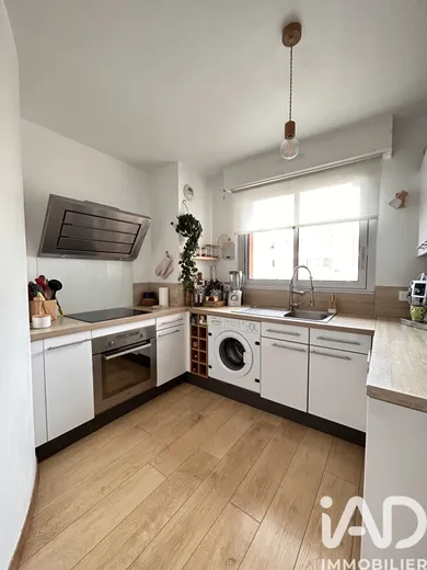 Apartment in Villemomble (93250)