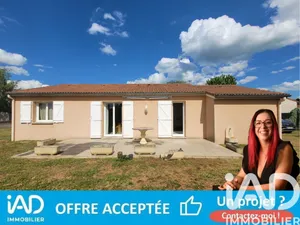 House in Saint-Germain-Lespinasse (42640)