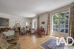 Appartement à Paris (75015)