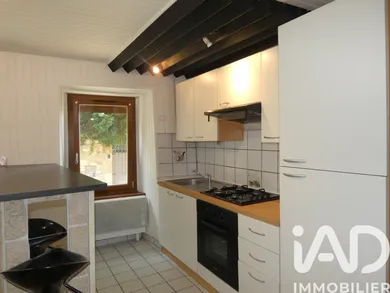 Village house in Saint-Georges-sur-Allier (63800)