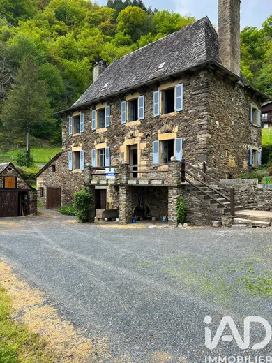 Park home in Coubisou (12190)