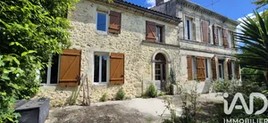 Mansion in Saint-Sauveur (33250)