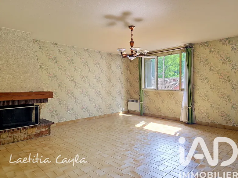 Appartement 4 pièces 97 m² · à Lodève · 97 m² · 130 000 €