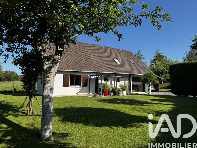 Maison 5 pièces 185 m² · à Bellengreville · 185 m² · 285 000 €