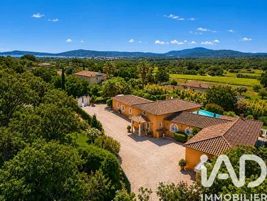 Park home in Grimaud (83310)