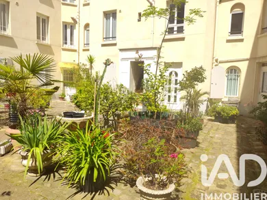 Studio à Paris (75017)