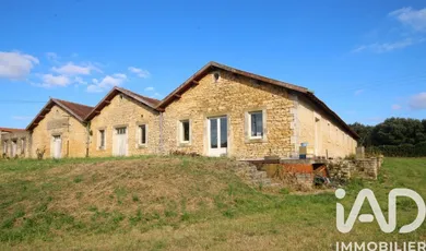 Maison à Bords (17430)