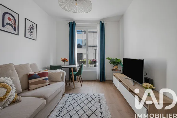 Appartement à Saint-Ouen-sur-Seine (93400) photo 2