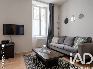 Apartment in La Rochelle (17000)