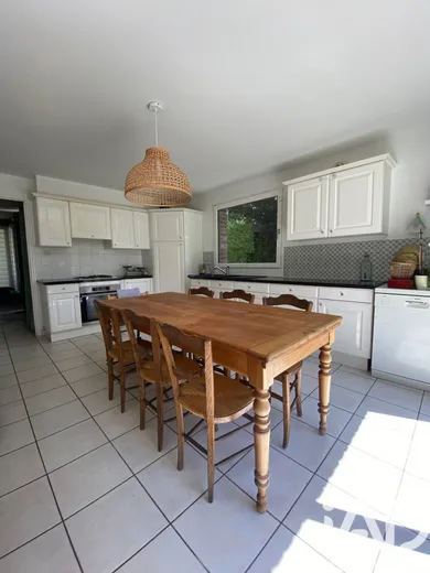 Detached house in Roubaix (59100)