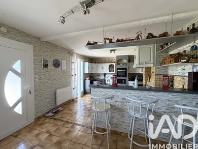 House in Bey (71620)
