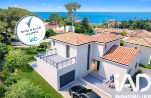 Maison d'architecte à Les Issambres (83380)
