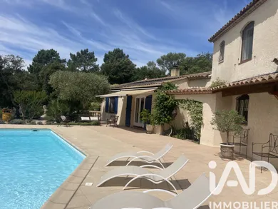 Maison traditionnelle à Labastide-de-Virac (07150)