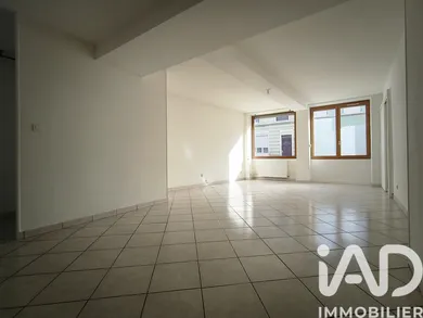 Apartment in Vindry-sur-Turdine (69490)