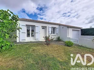 Maison à Givrand (85800)