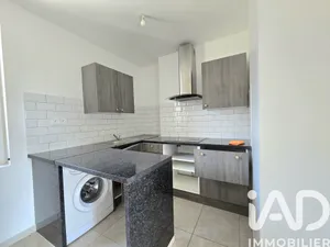 Apartment in Toulon (83100)