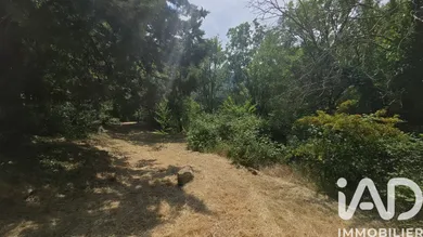 Terrain à bâtir à Plan-d'Aups-Sainte-Baume (83640)