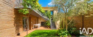 Townhouse in Bordeaux (33100)