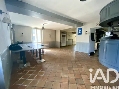 Immeuble à Pussay (91740)