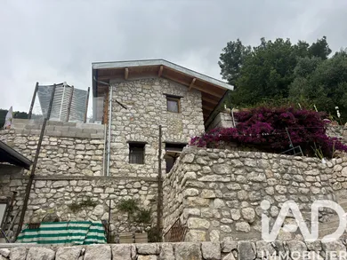 Maison à Sainte-Agnès (06500)