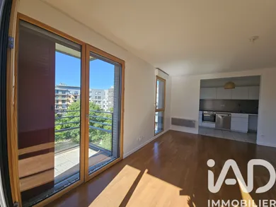 Apartment in Asnières-sur-Seine (92600)