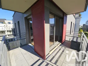 Apartment in Asnières-sur-Seine (92600)