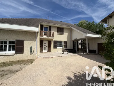 Maison à Saint-Germain-du-Plain (71370)
