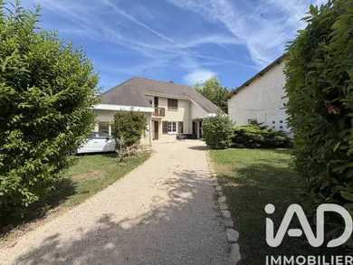 Maison à Saint-Germain-du-Plain (71370)