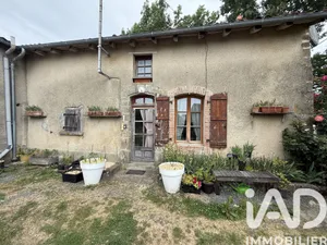 Maison de village à Oradour-Saint-Genest (87210)