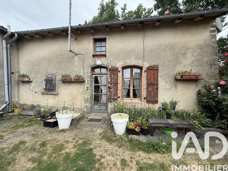 Maison 3 pièces 60 m² · à Oradour-Saint-Genest · 60 m² · 37 500 €