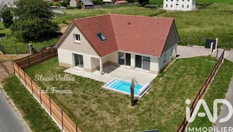 Maison 5 pièces 122 m² · à Le Neubourg · 121,5 m² · 279 000 €