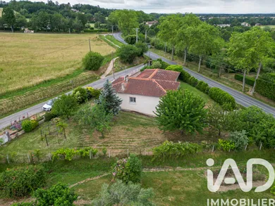 Maison traditionnelle à Lisle-sur-Tarn (81310)
