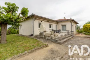 Traditional house in Parisot (81310)