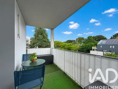 Apartment in Nantes (44300)