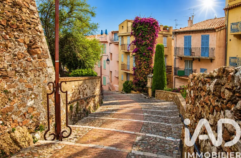 Immeuble 76 m² · à Cannes · 75,5 m² · 595 000 €