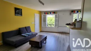 Apartment in Groslay (95410)