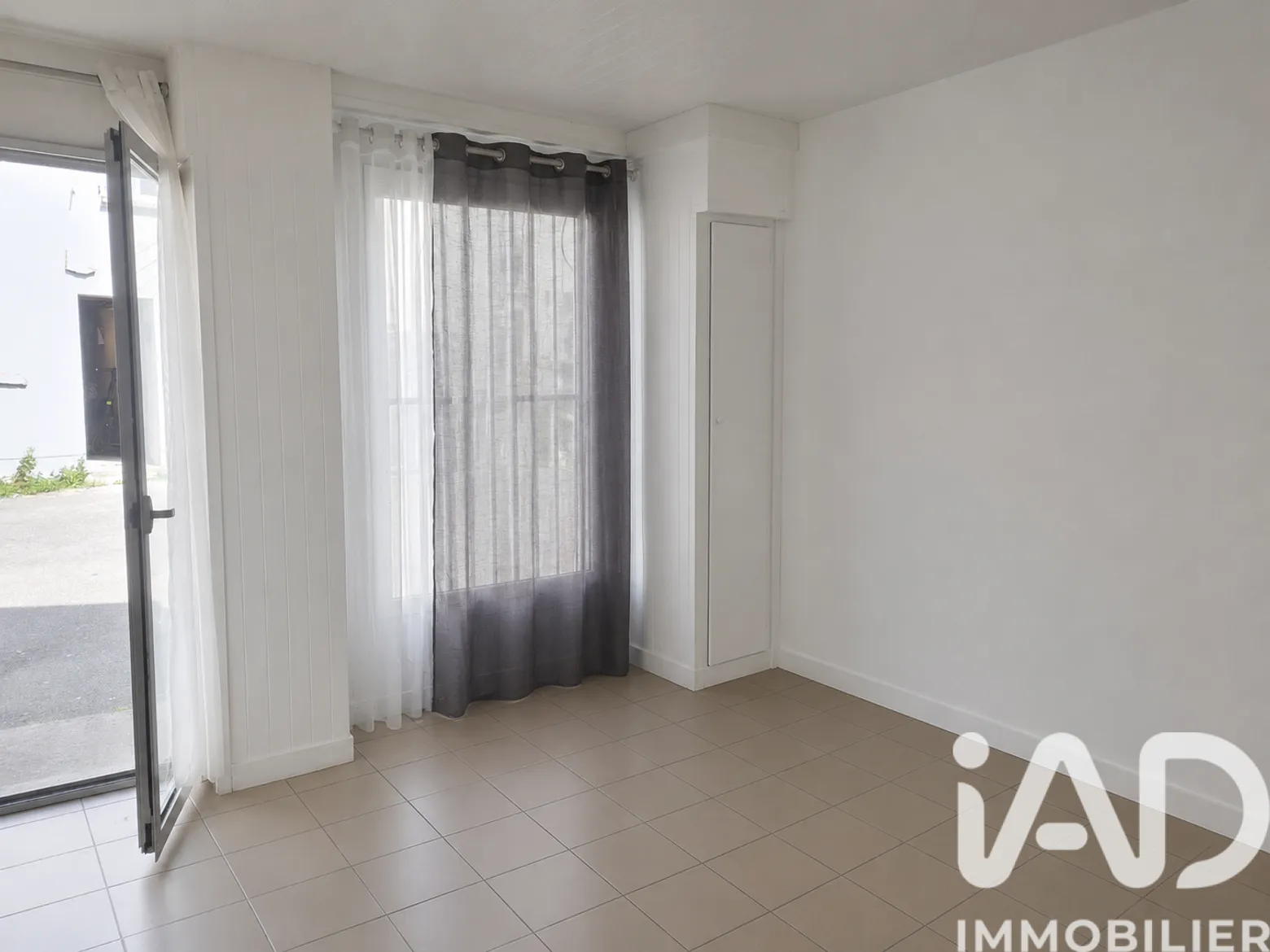 Vente appartement à Brétigny-sur-Orge (91220) : appartement 2 pièces 33 m² - 2057429 — 3