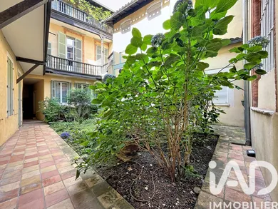 Apartment in Toulouse (31000)