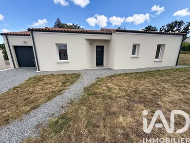Maison traditionnelle à Parthenay (79200)