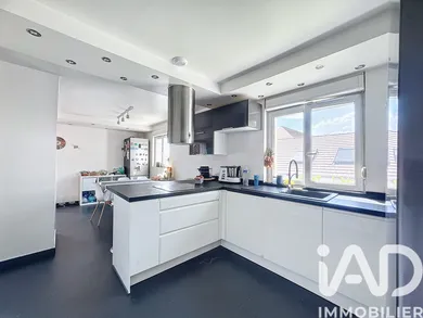 Maison à Vaux-sur-Seine (78740)