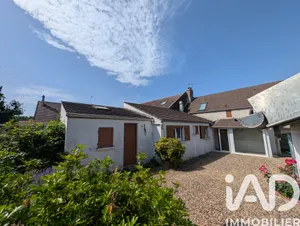 Maison de village à Chevrières (60710)