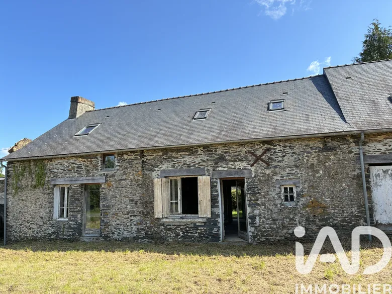 Maison 5 pièces 120 m² · à Javron-les-Chapelles · 120 m² · 38 000 €