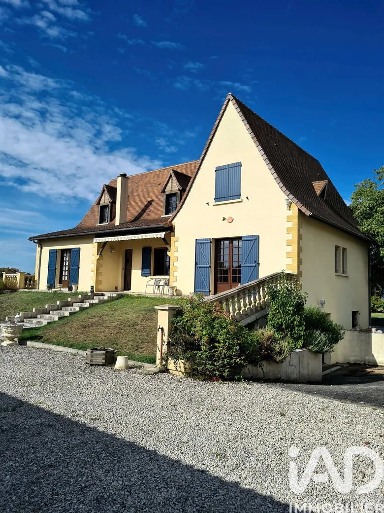 Maison 8 pièces 200 m² · à Prigonrieux · 200 m² · 378 000 €